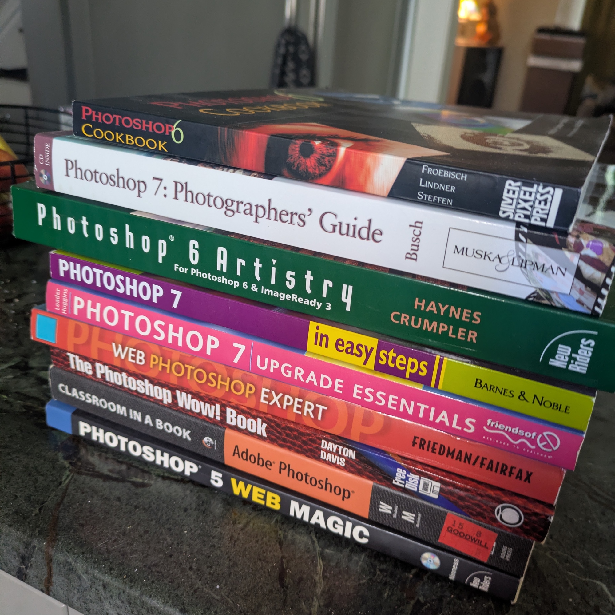 photoshop-books-b3y5p4_2000_2000@2x