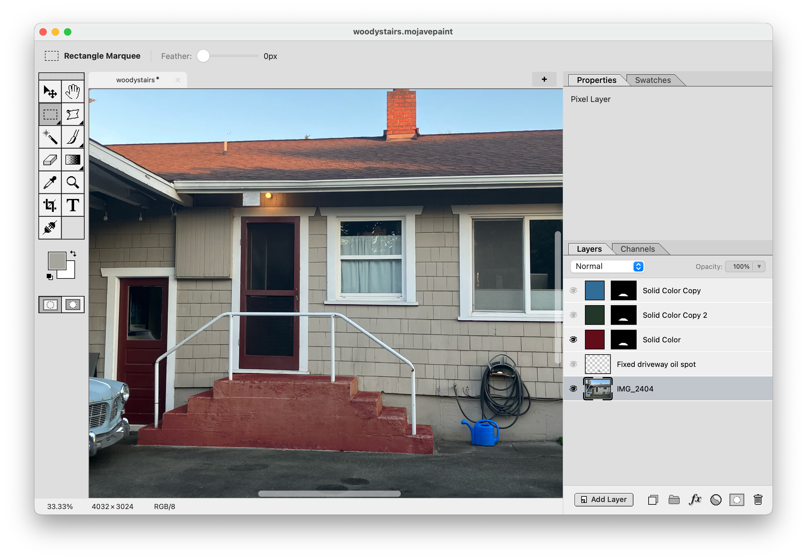 woody-porch-red-od0wv1_2624_1824@2x